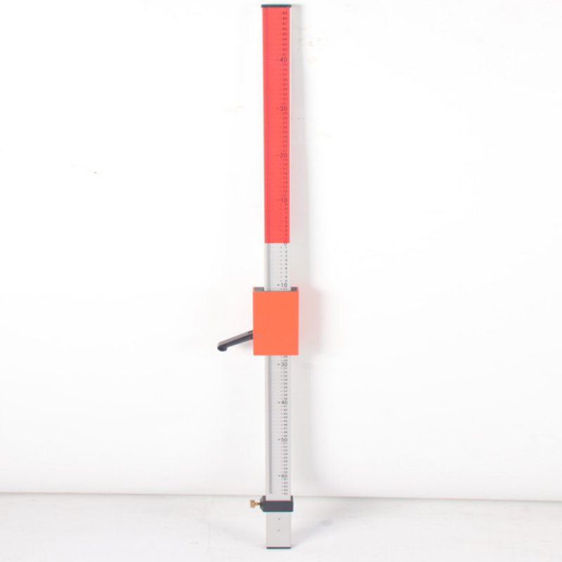LR240-2Q Laser Staff